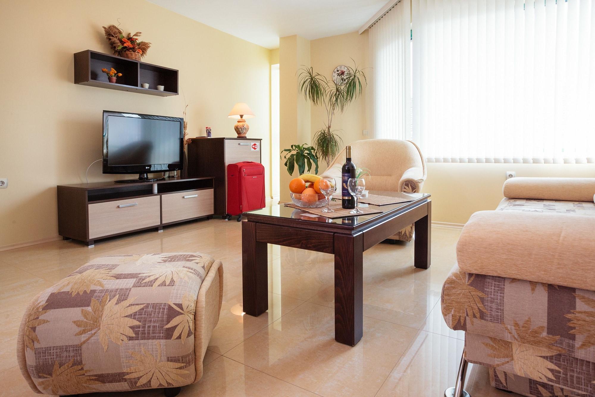Bright House 3*
