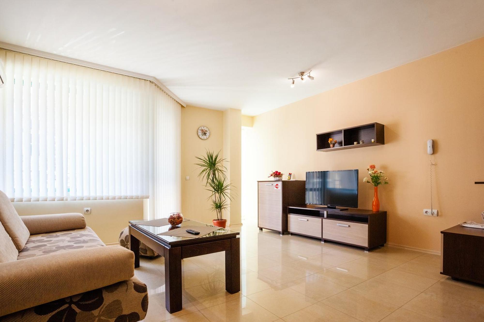 Bright House פלובדיב